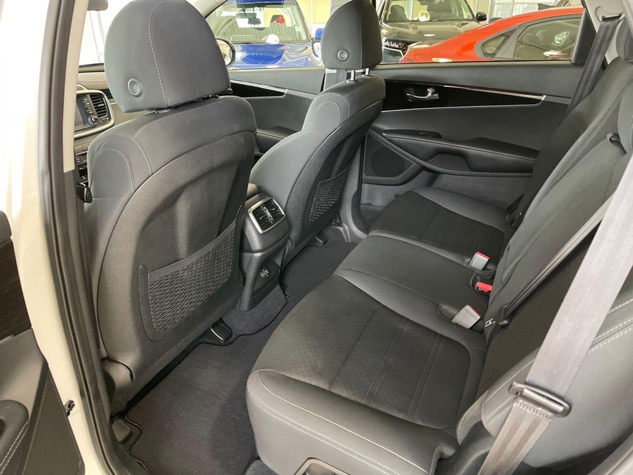 2020 Kia Sorento LX-3