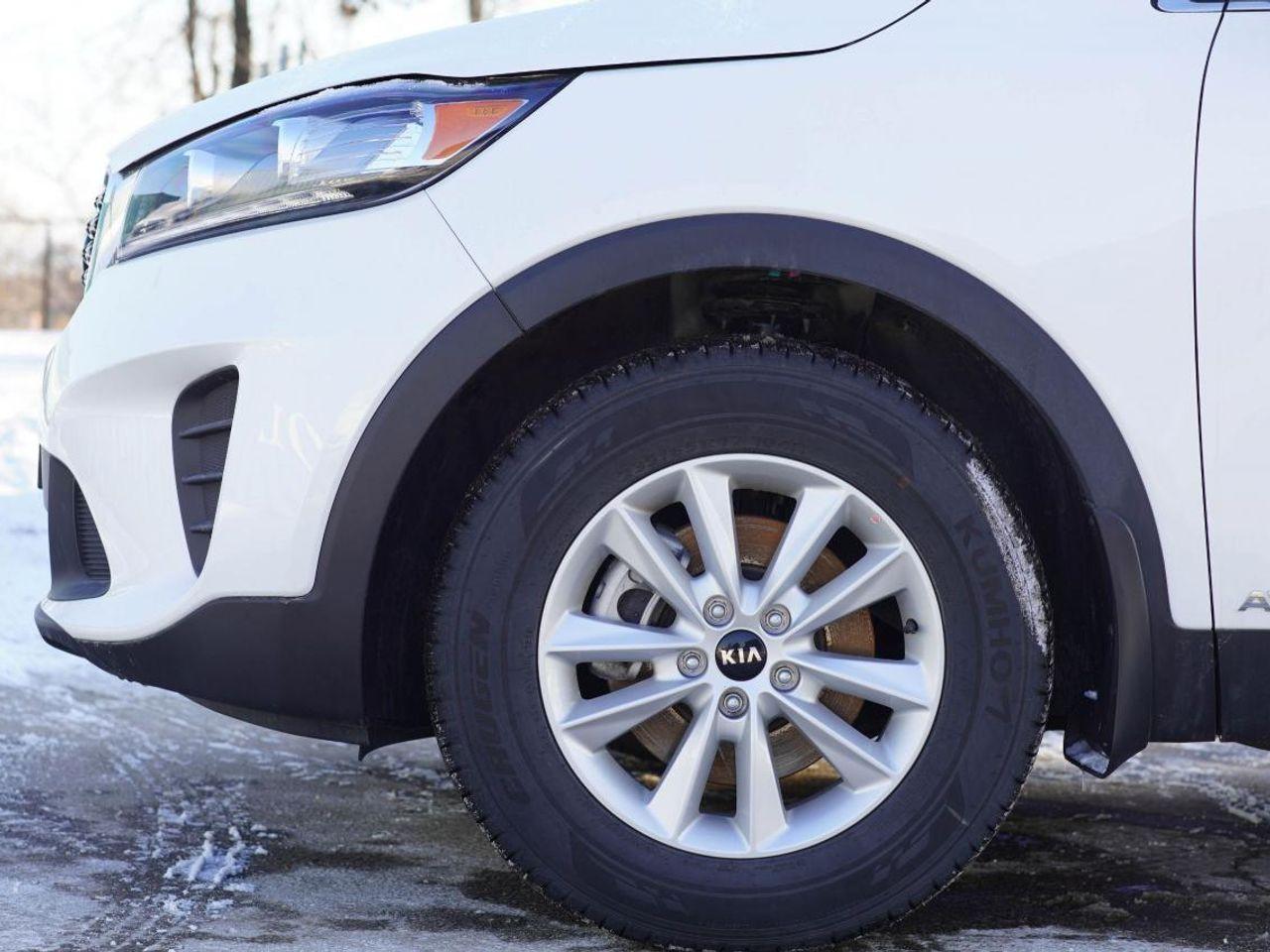 2020 Kia Sorento LX-4