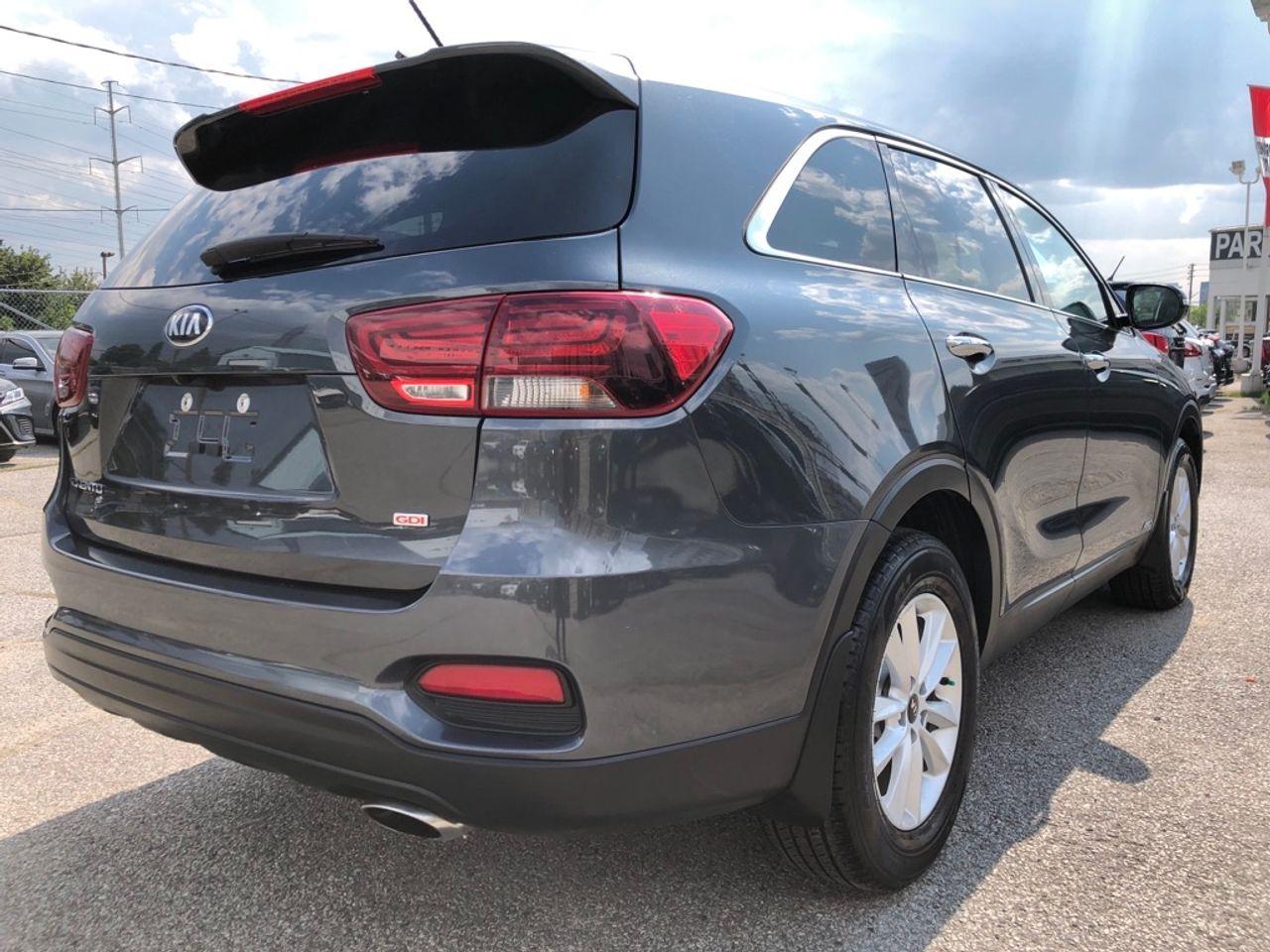 2020 Kia Sorento LX-4