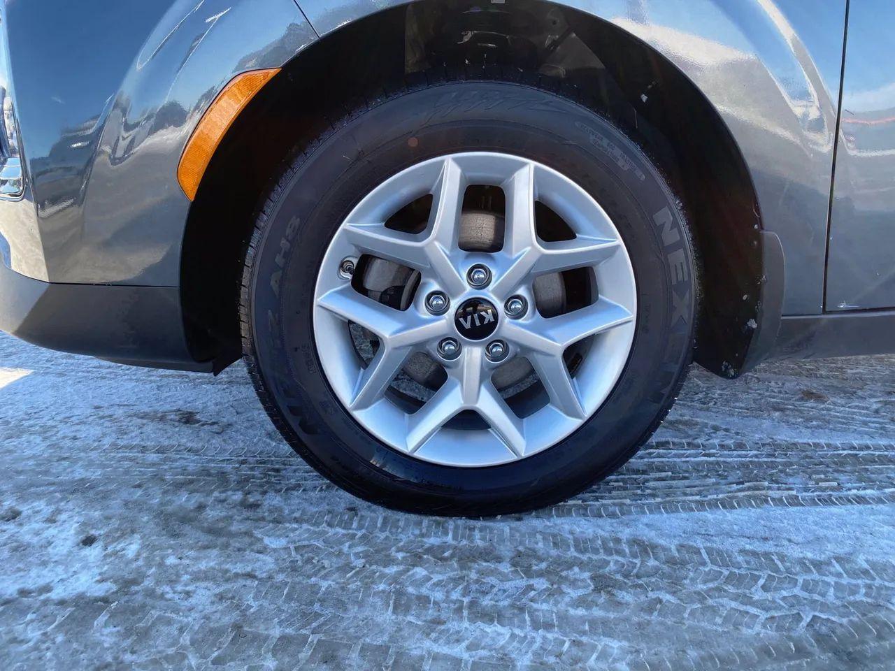 2020 Kia Soul eX-2