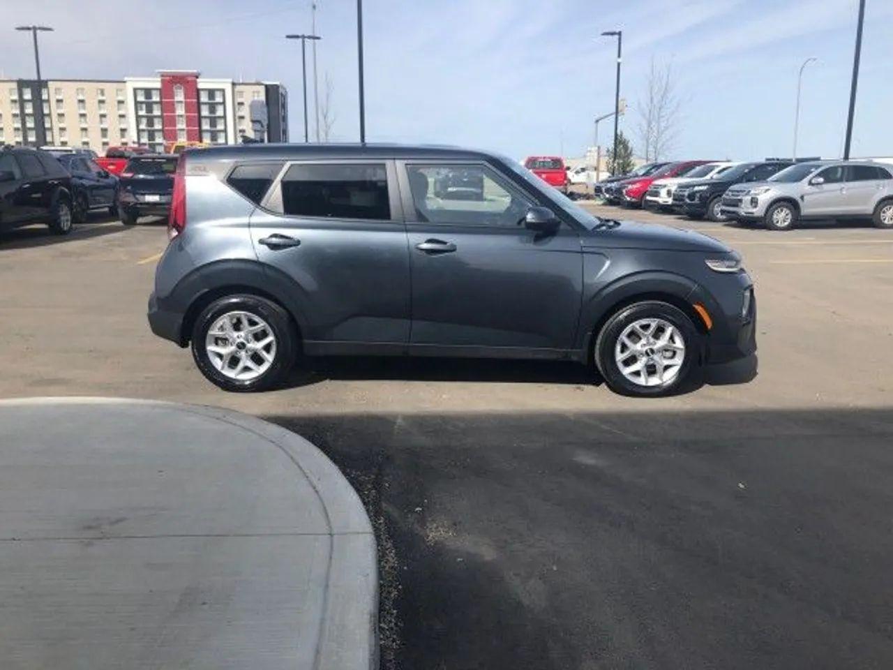 2020 Kia Soul eX-3