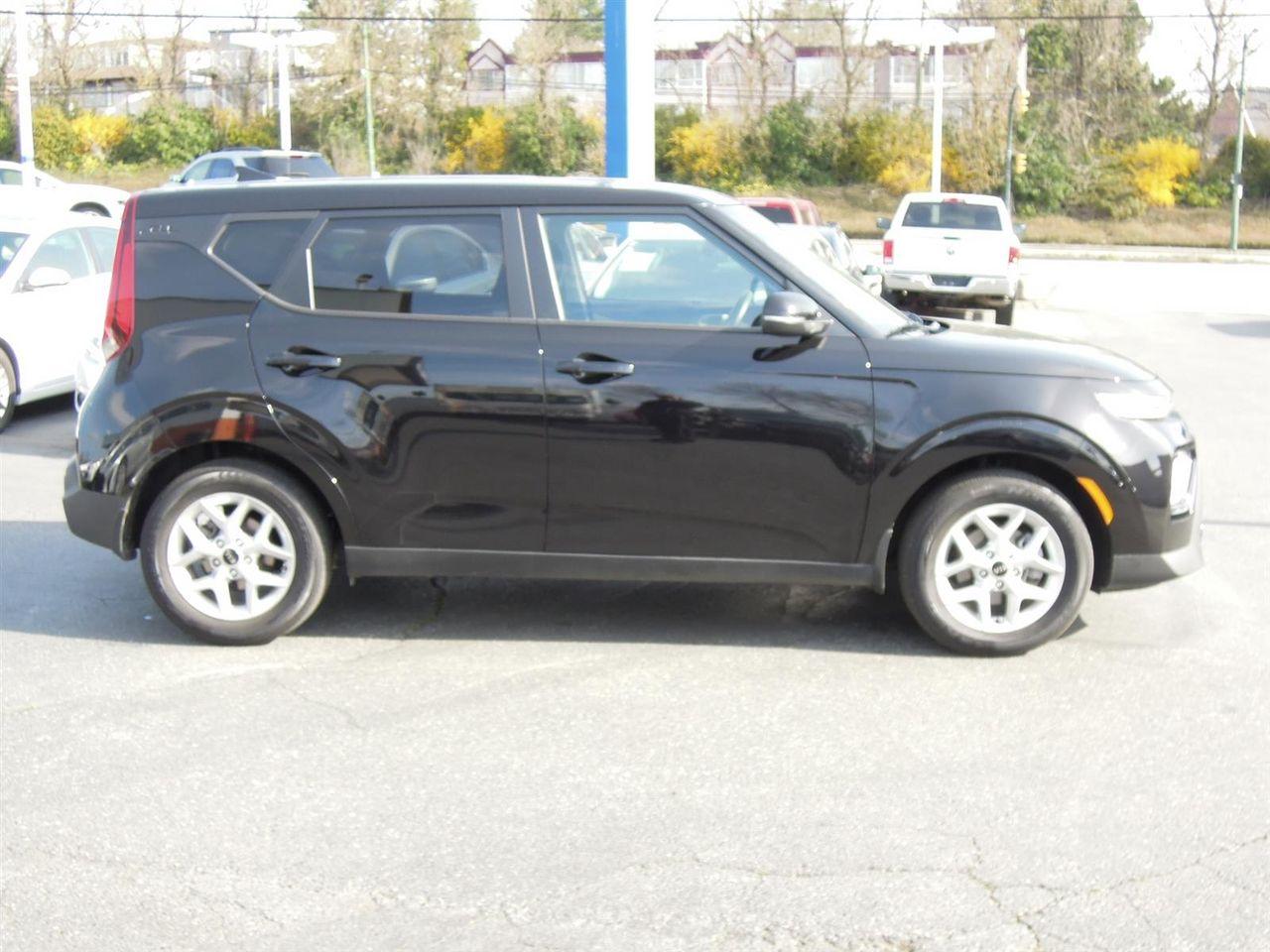2020 Kia Soul eX-3