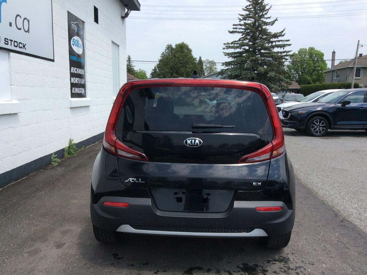 2020 Kia Soul eX-3