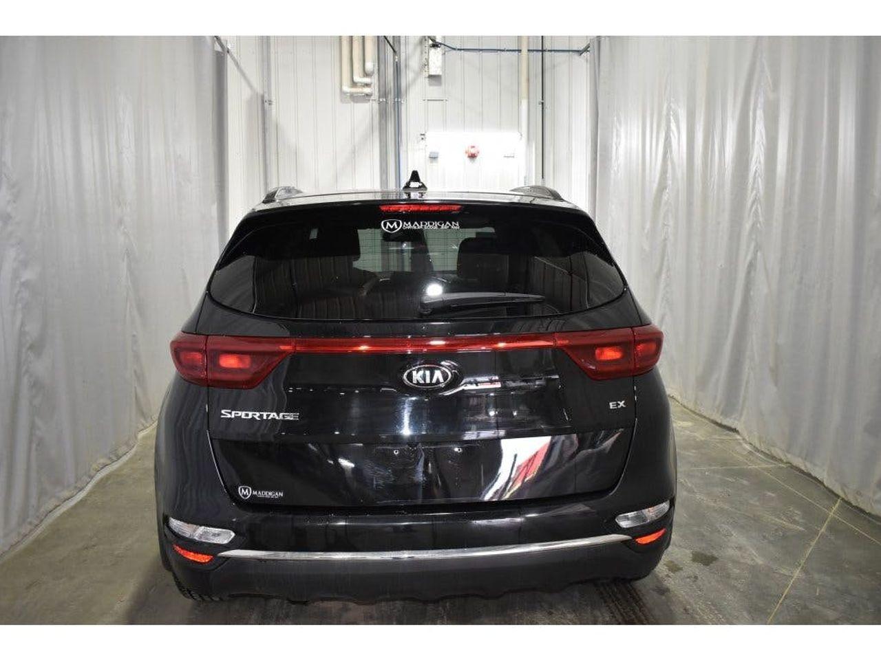 2020 Kia Sportage EX-4