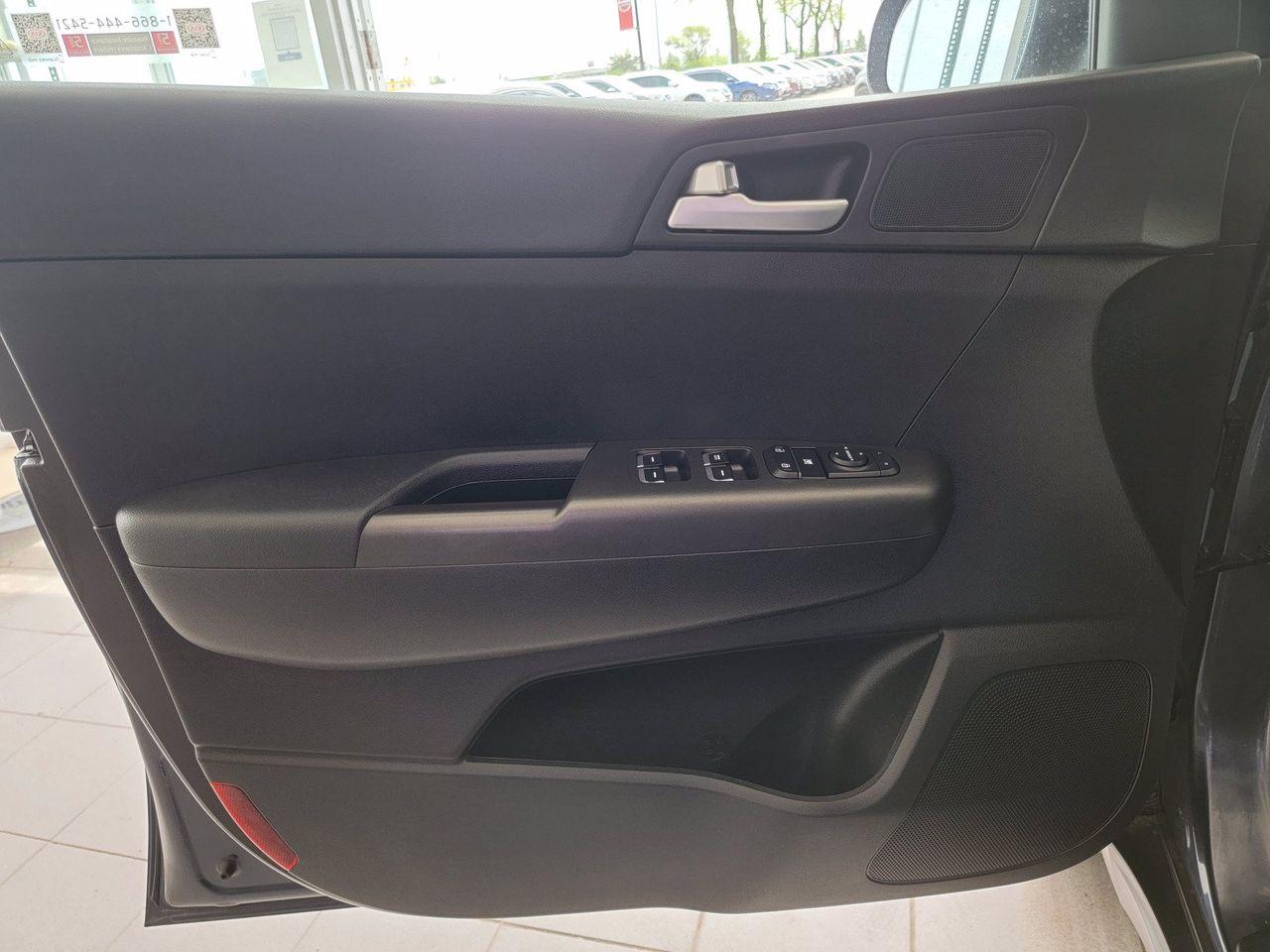 2020 Kia Sportage LX-4
