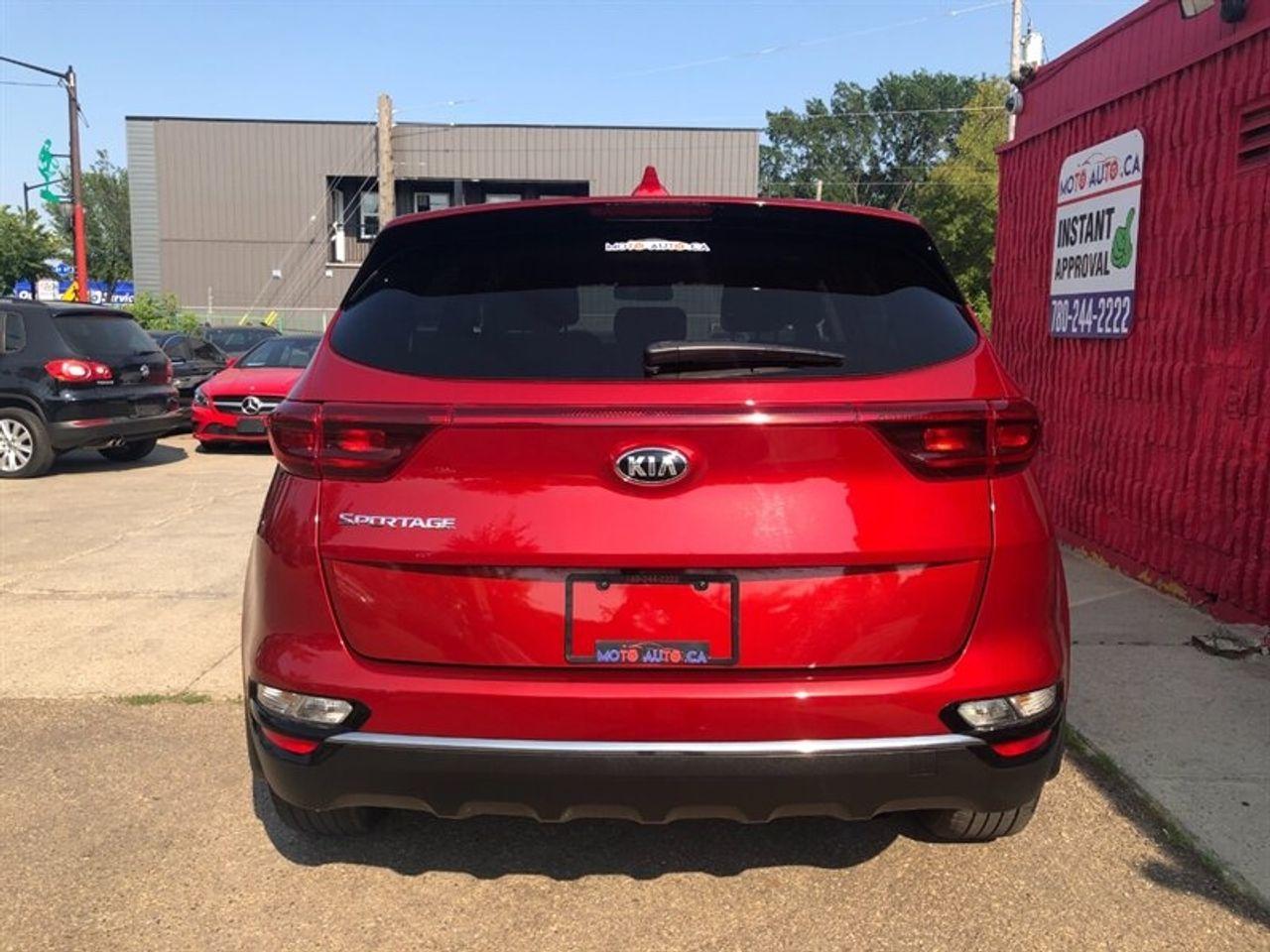 2020 Kia Sportage LX-4