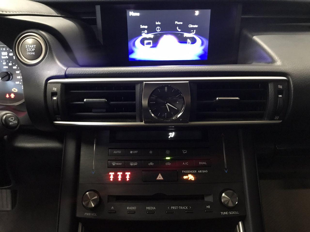 2020 Lexus IS Premium-3