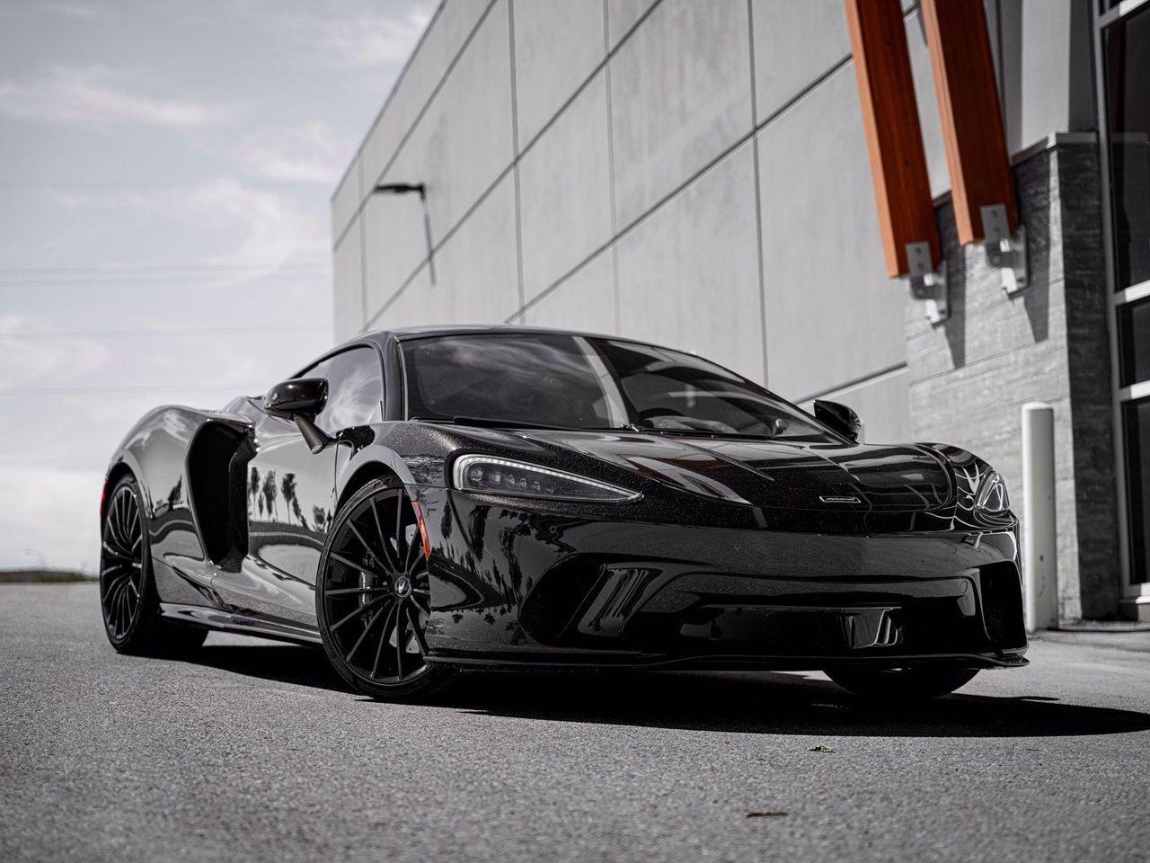 2020 Mclaren GT Base-2
