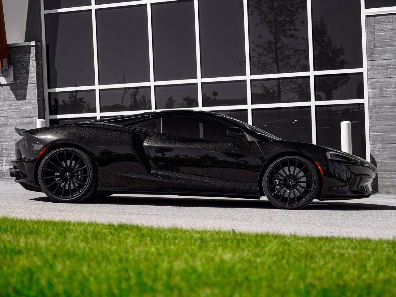 2020 Mclaren GT Base-4