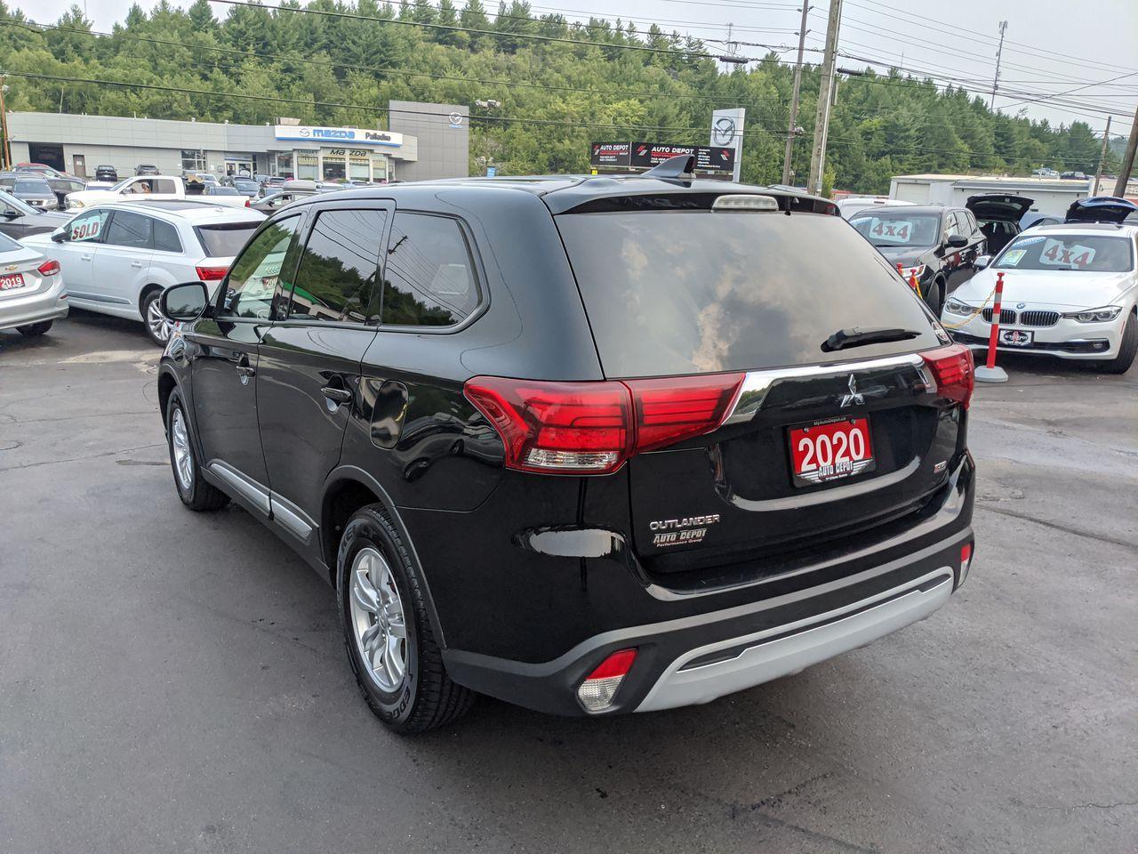 2020 Mitsubishi Outlander ES AWC-3