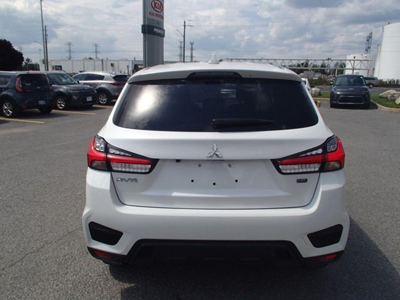2020 Mitsubishi RVR GT-3