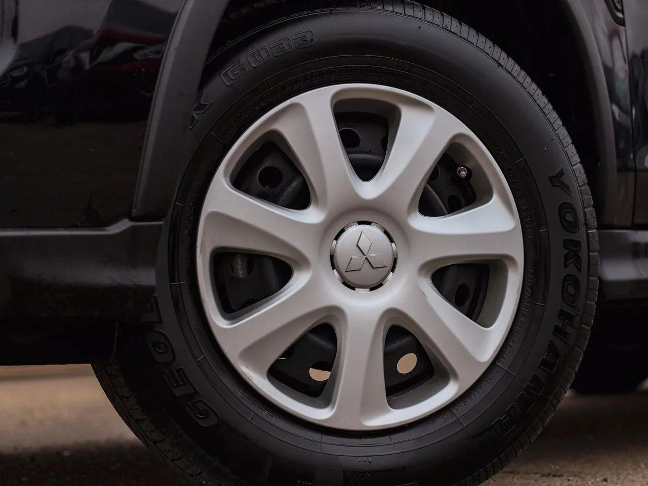 2020 Mitsubishi RVR SE-1