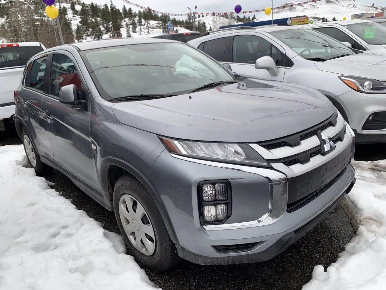 2020 Mitsubishi RVR SE-2