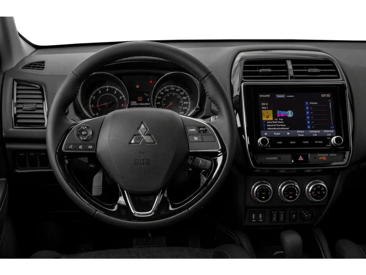 2020 Mitsubishi RVR SE-1