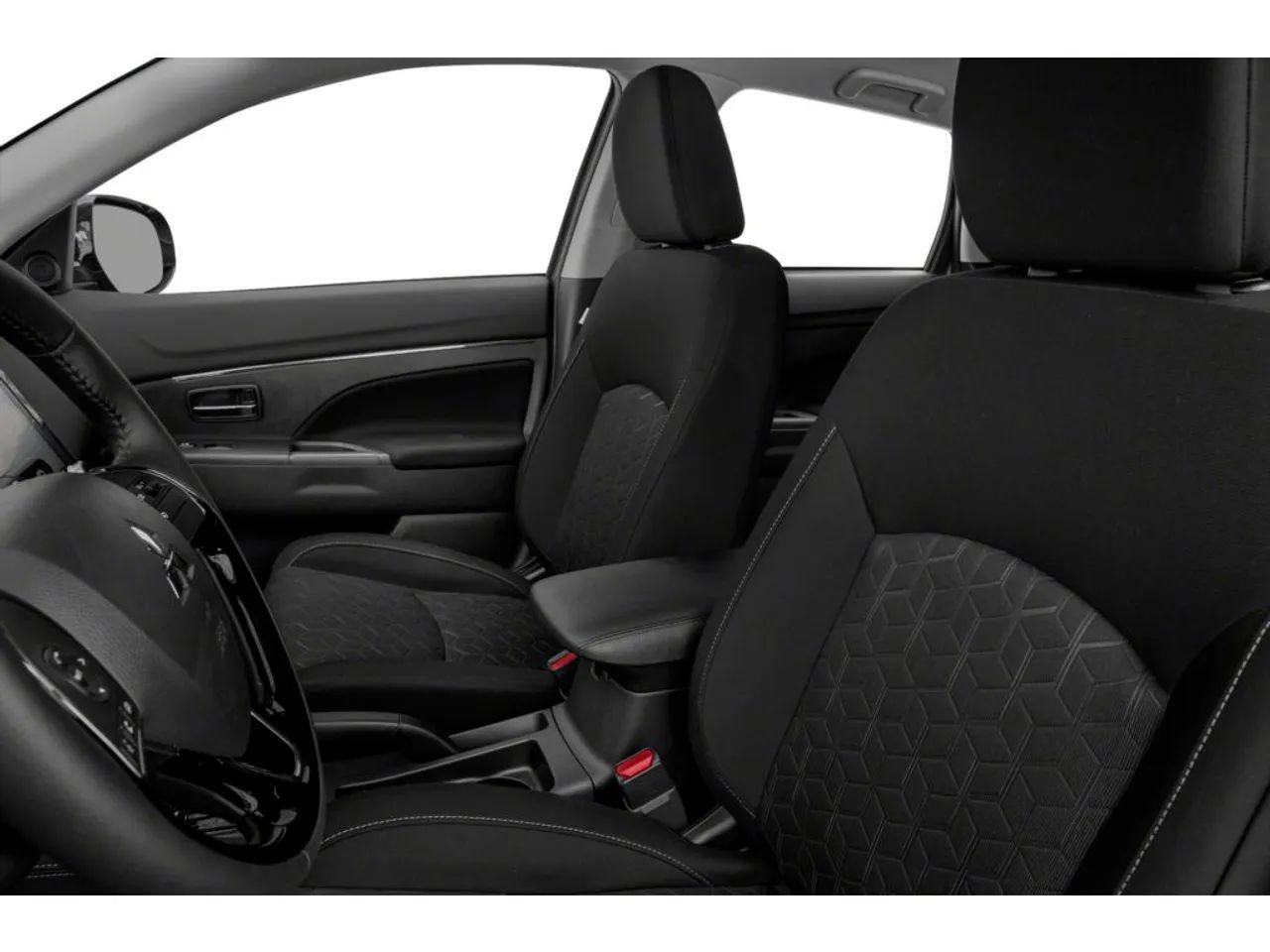 2020 Mitsubishi RVR SE-3