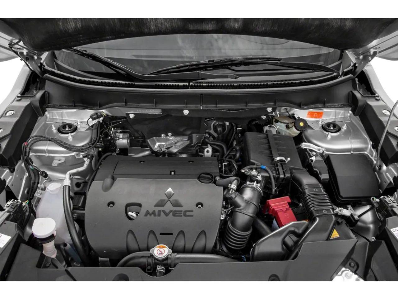 2020 Mitsubishi RVR SE-3