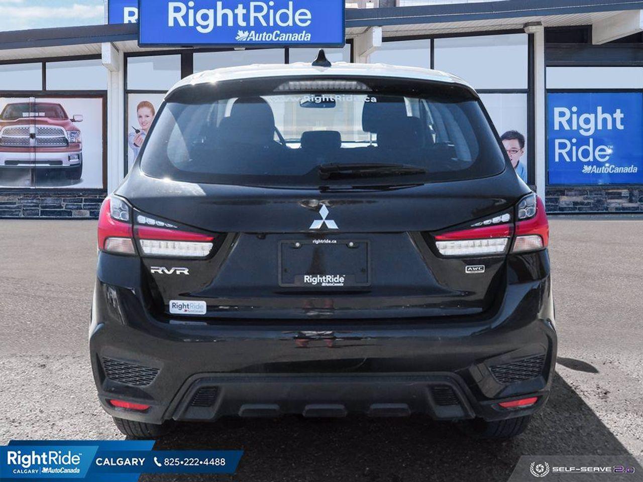 2020 Mitsubishi RVR SE-4