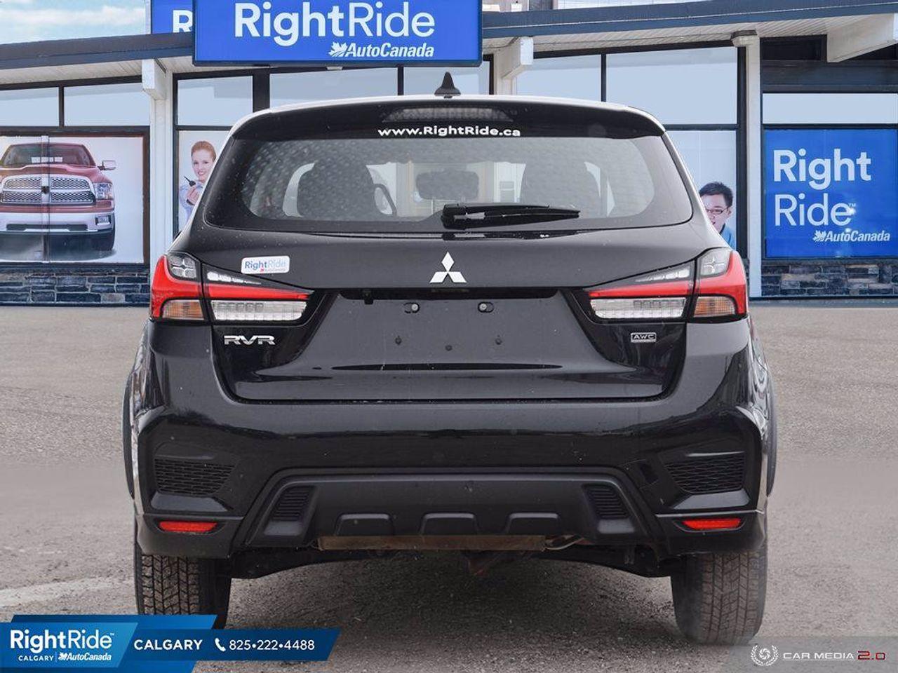 2020 Mitsubishi RVR SE-4
