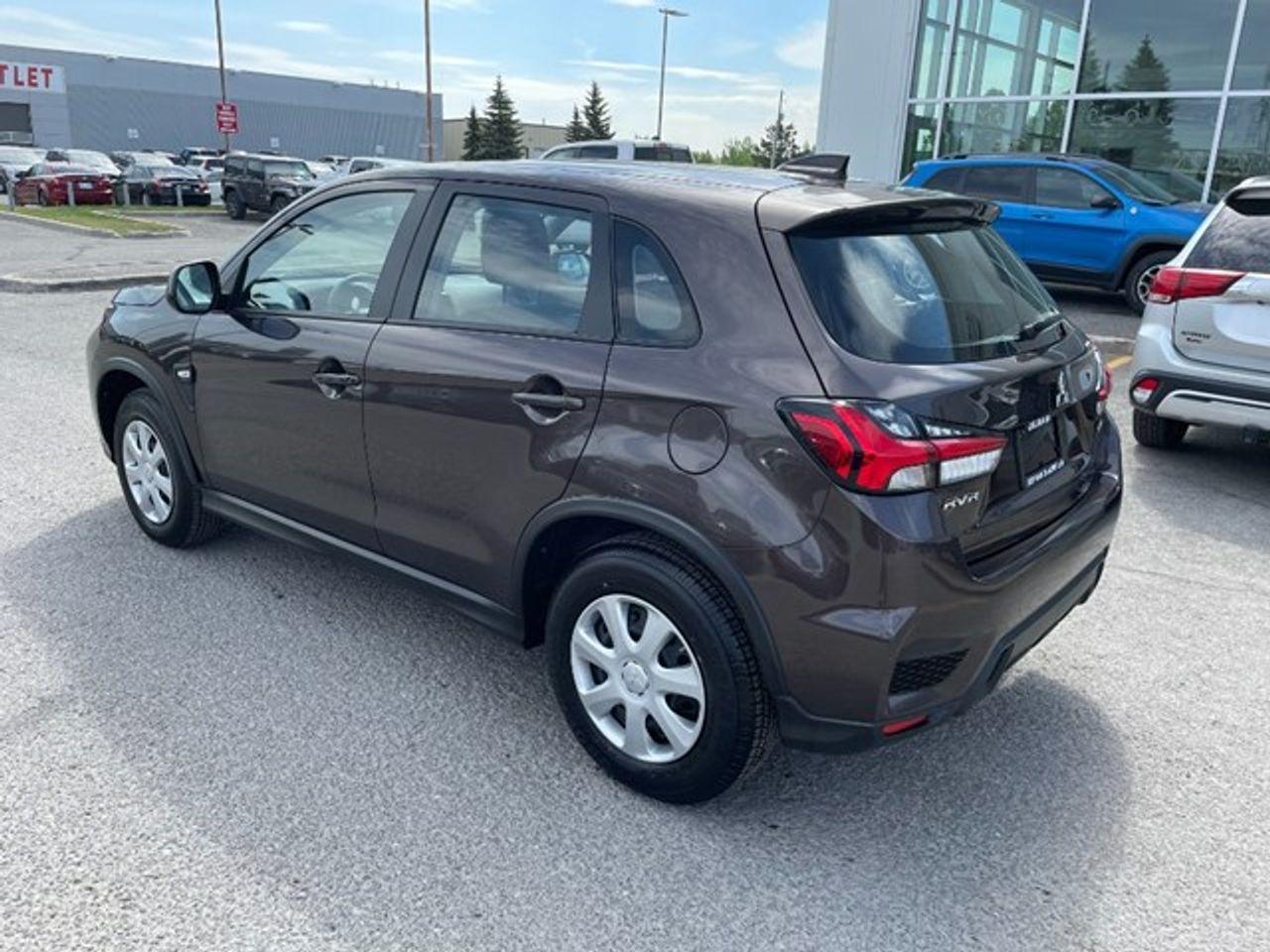 2020 Mitsubishi RVR SE-4