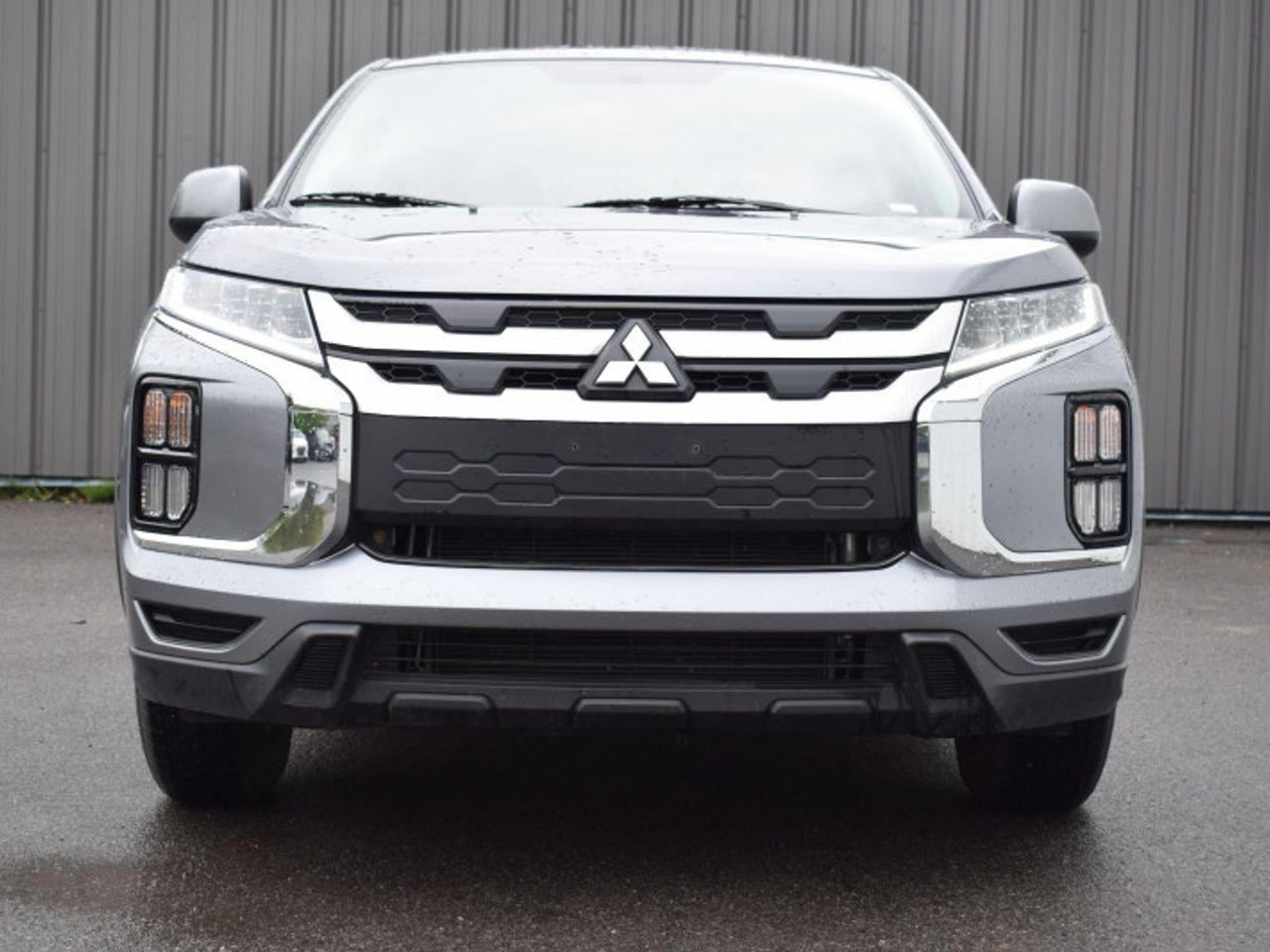 2020 Mitsubishi RVR SE-2