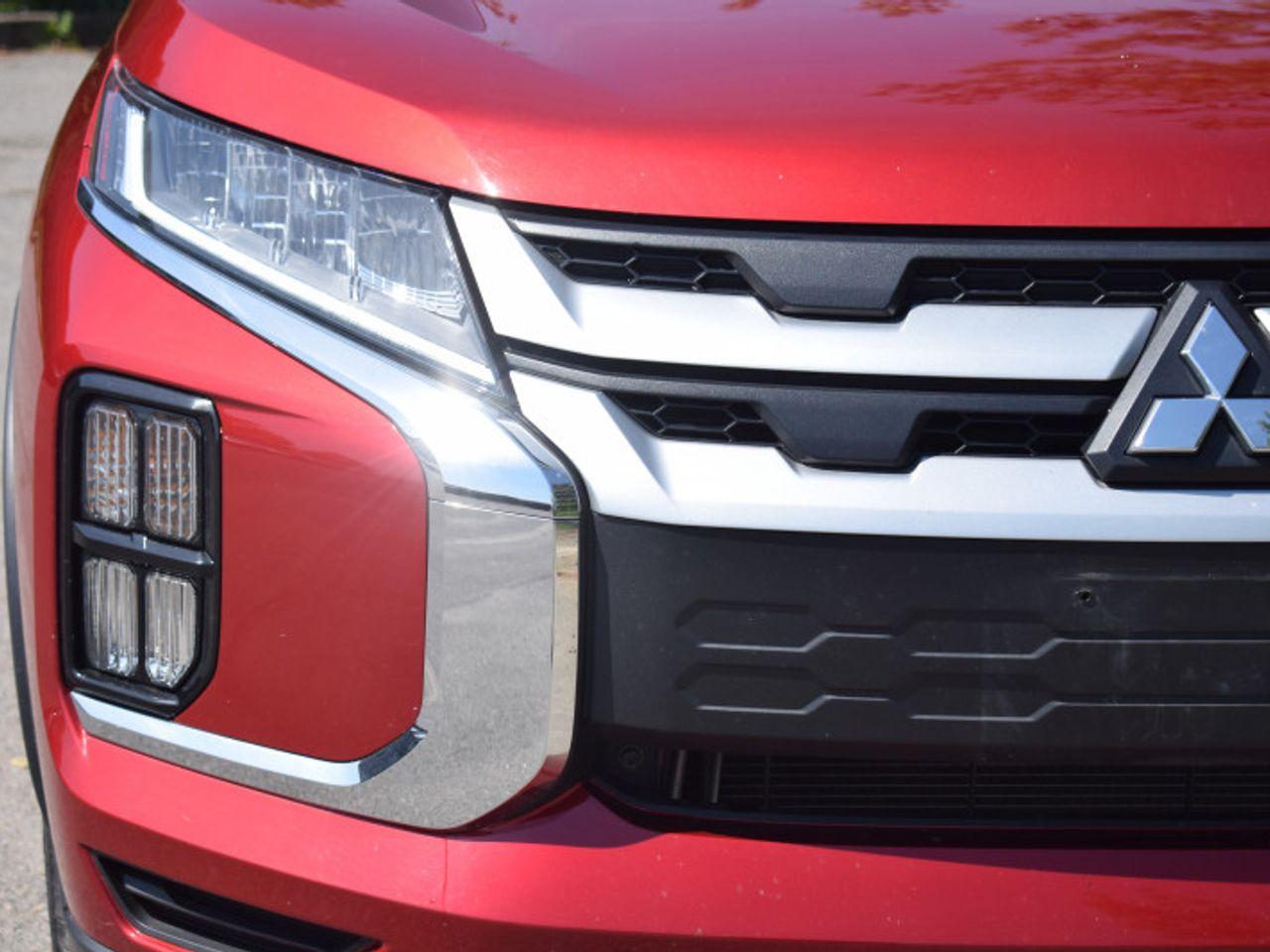 2020 Mitsubishi RVR SE-3
