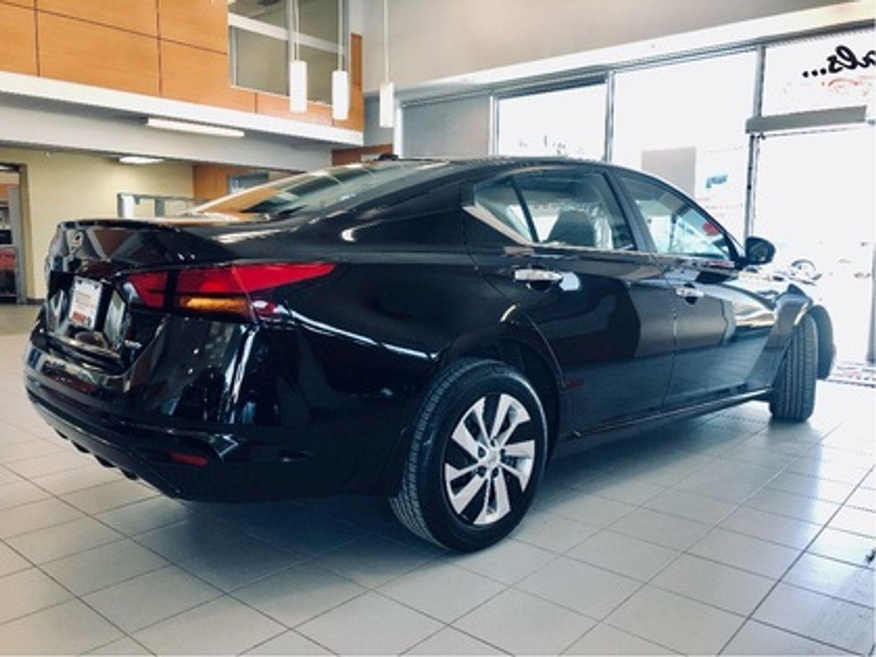 2020 Nissan Altima 2.5 S-3