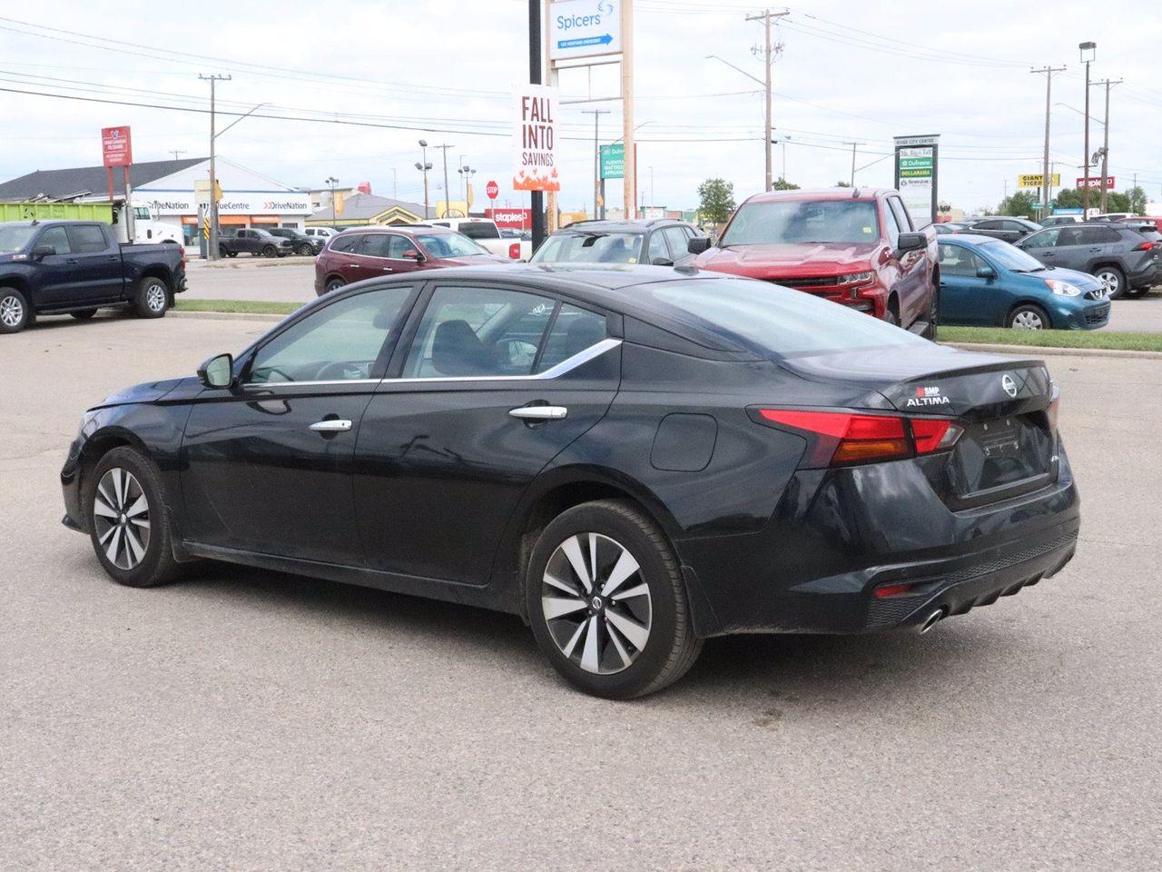 2020 Nissan Altima 2.5 SV-3