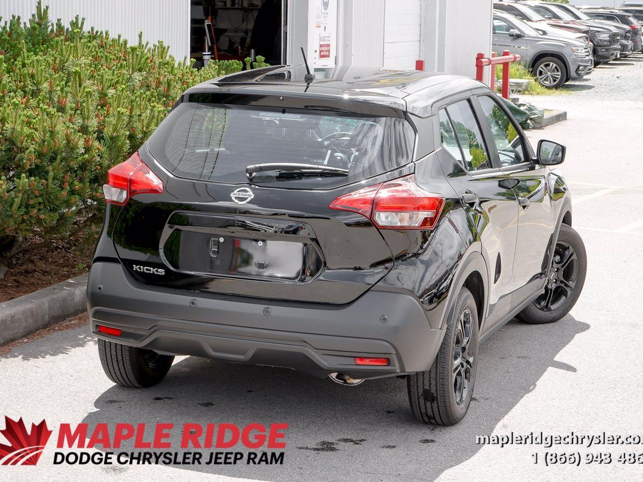 2020 Nissan Kicks S-4