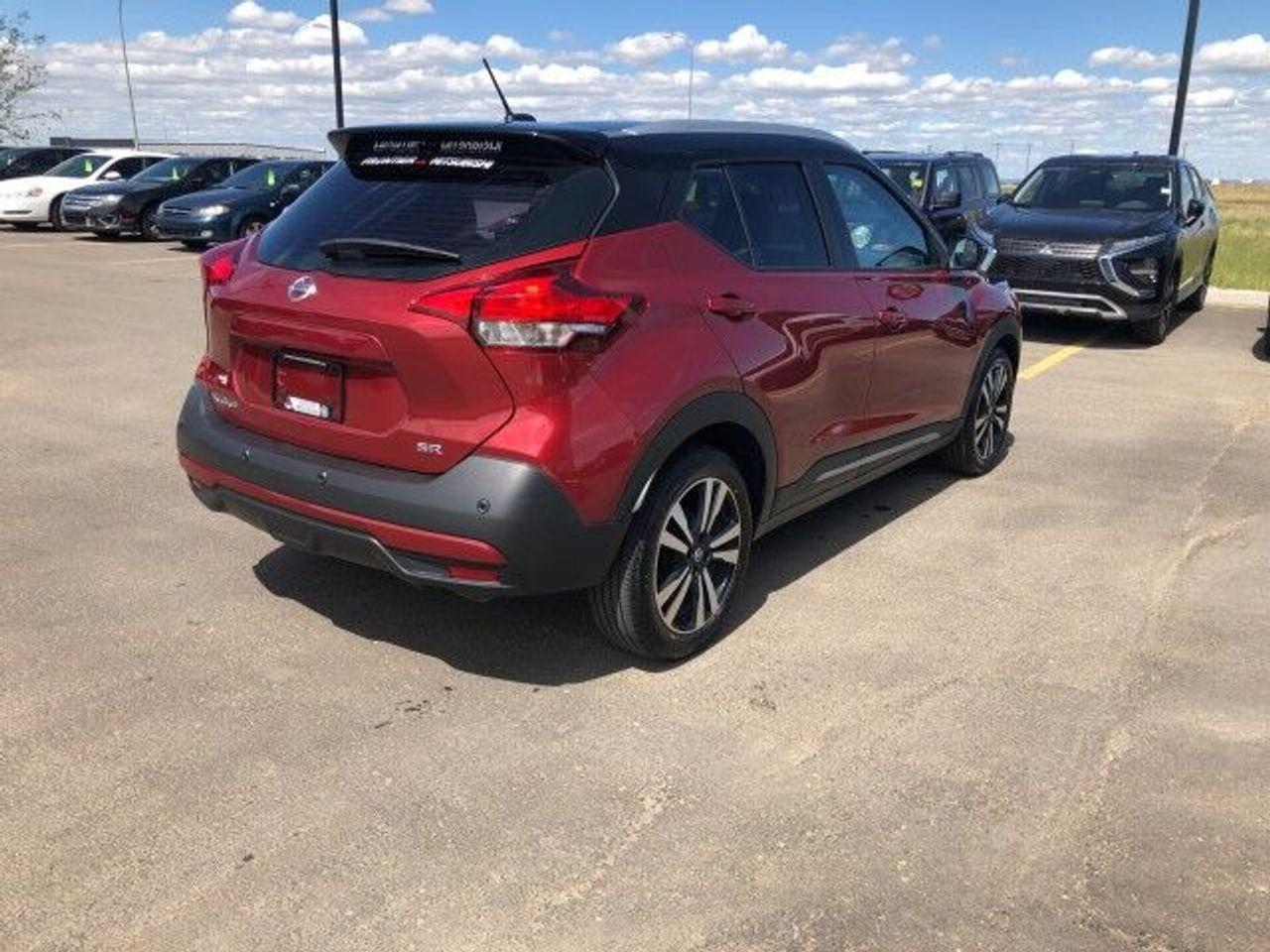 2020 Nissan Kicks SR-4