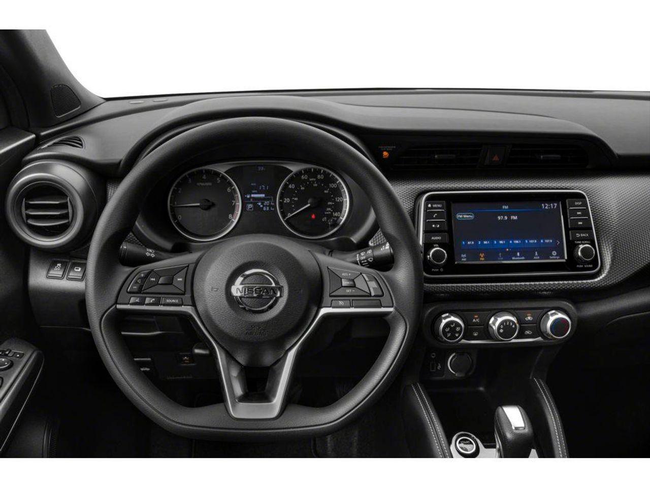 2020 Nissan Kicks SR-3
