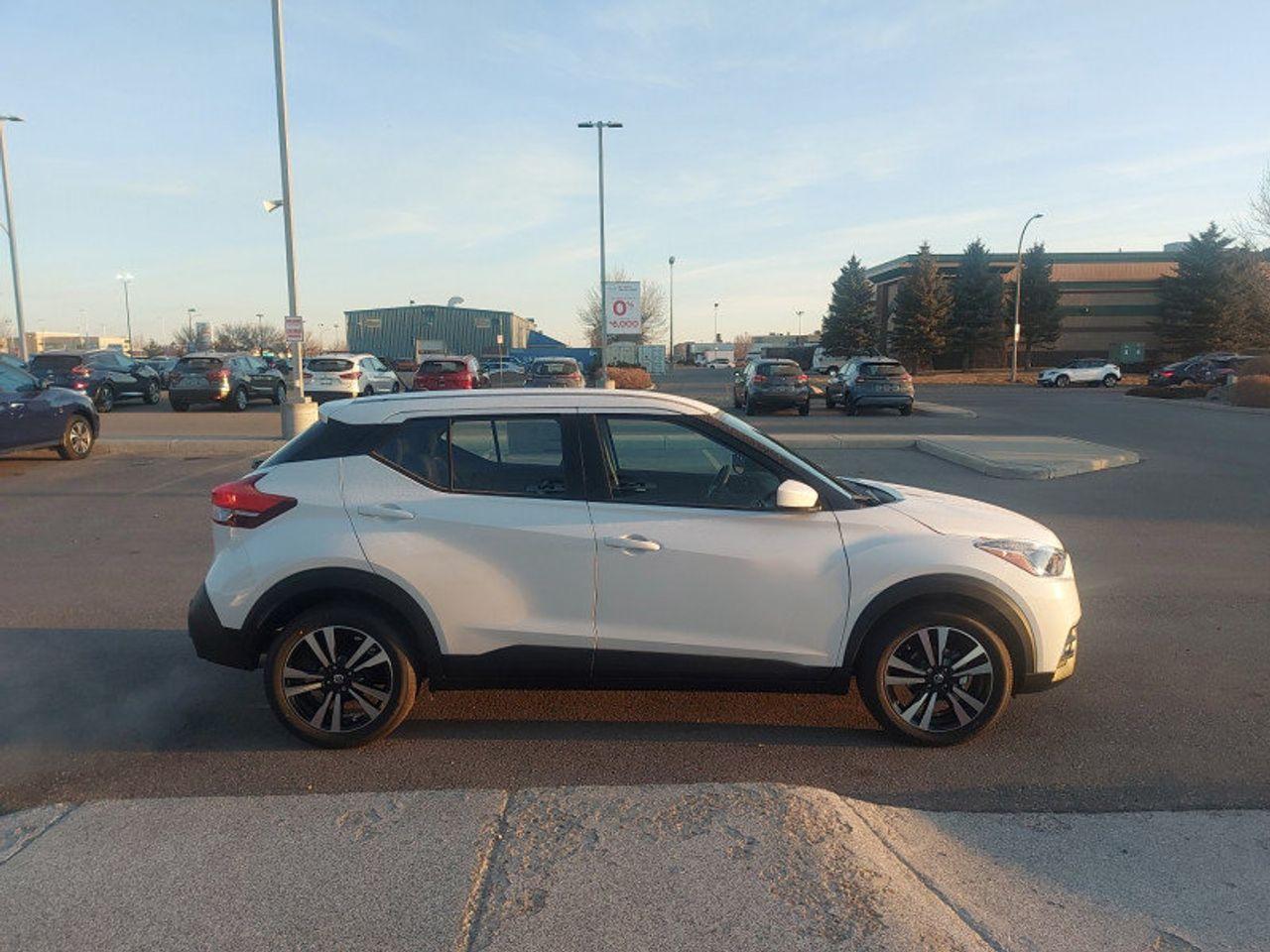 2020 Nissan Kicks SV-2