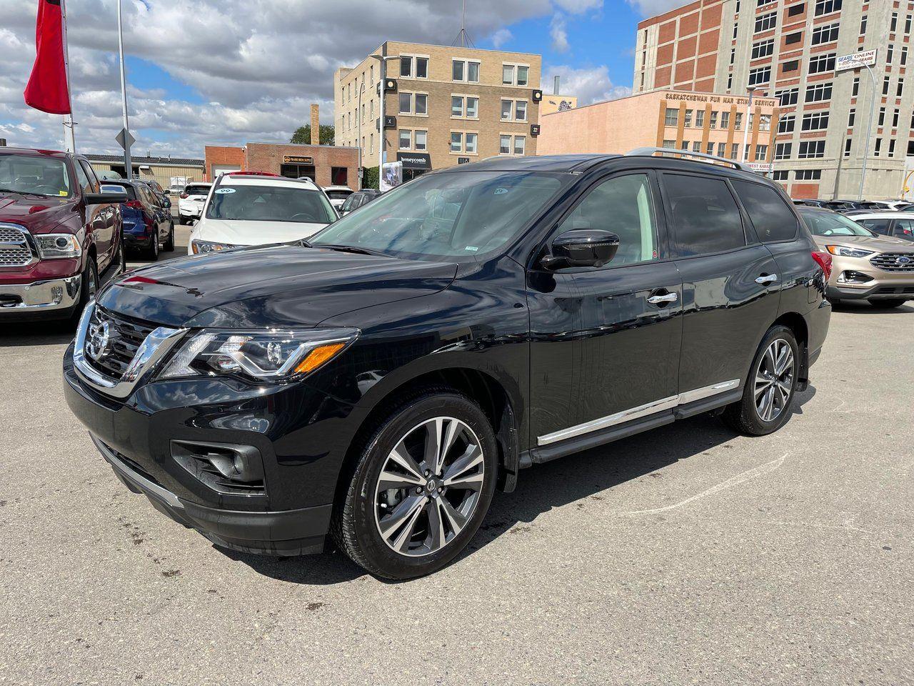 2020 Nissan Pathfinder Platinum-3