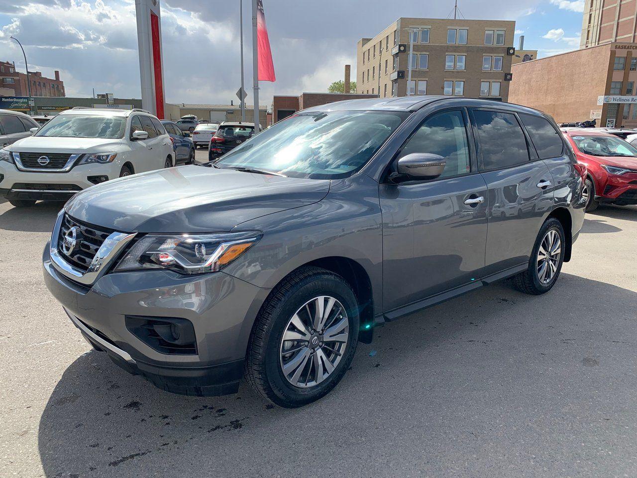 2020 Nissan Pathfinder S-3