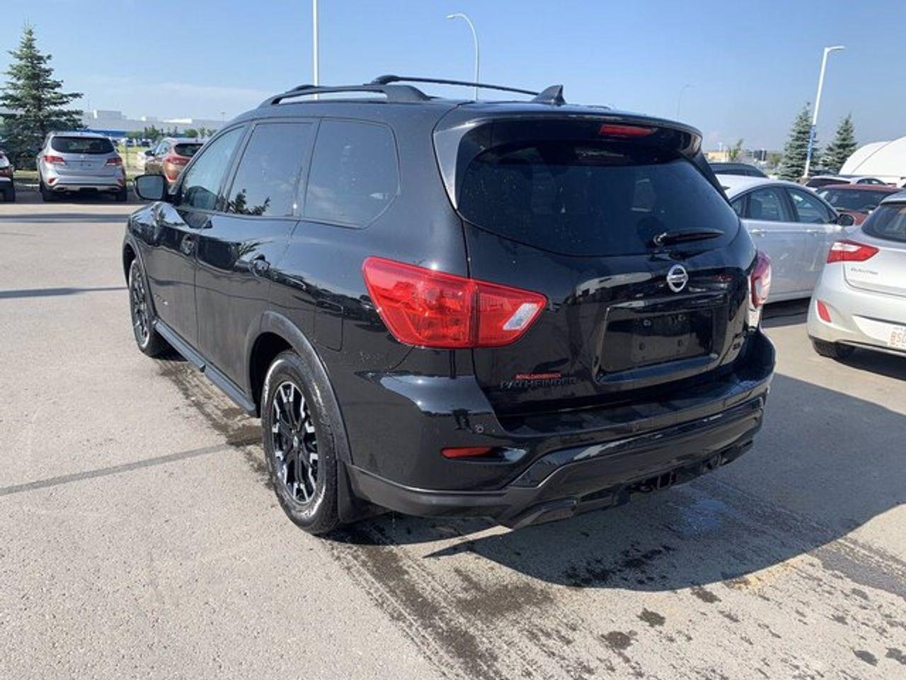 2020 Nissan Pathfinder SL-1