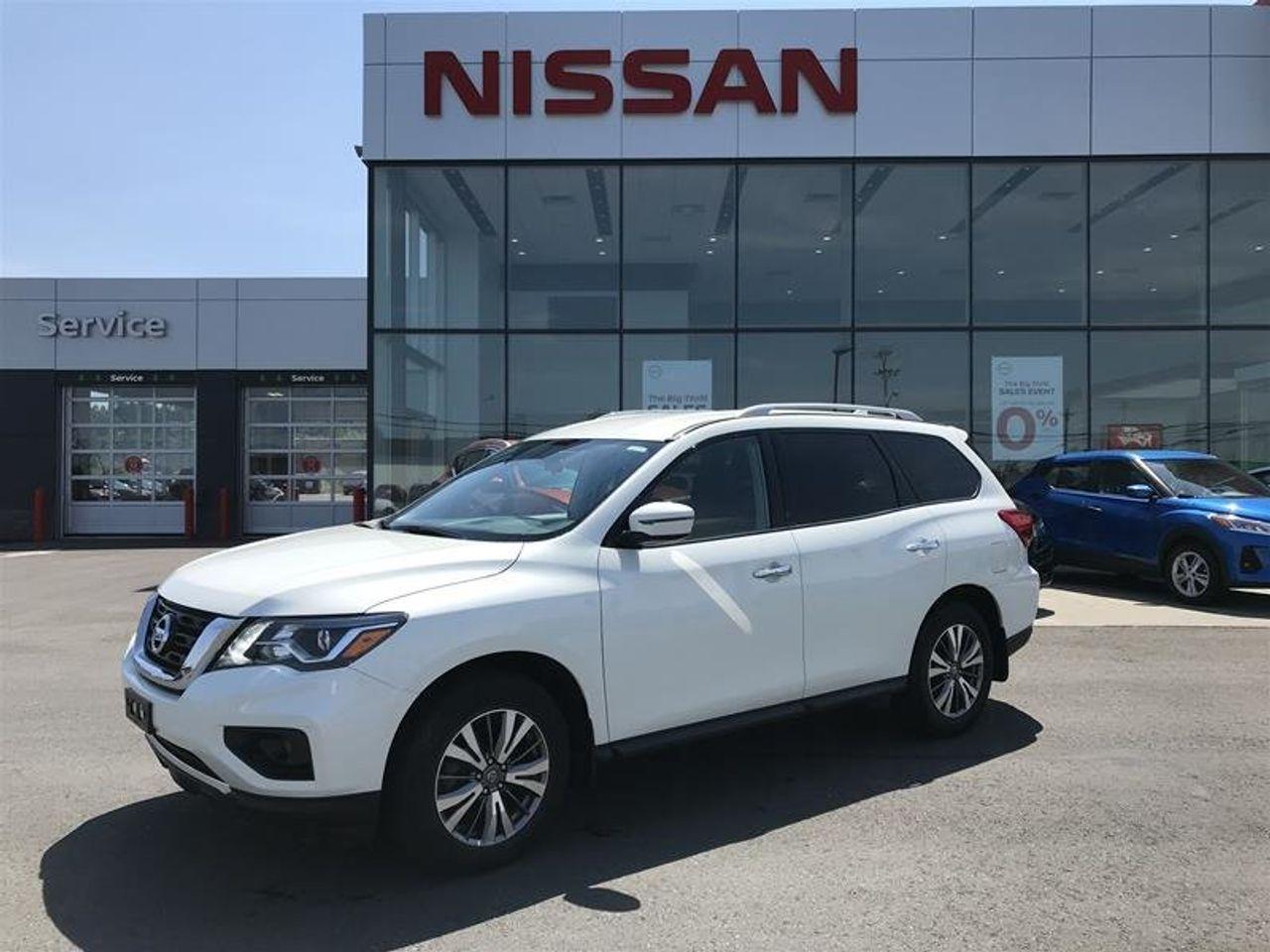 2020 Nissan Pathfinder SV-2