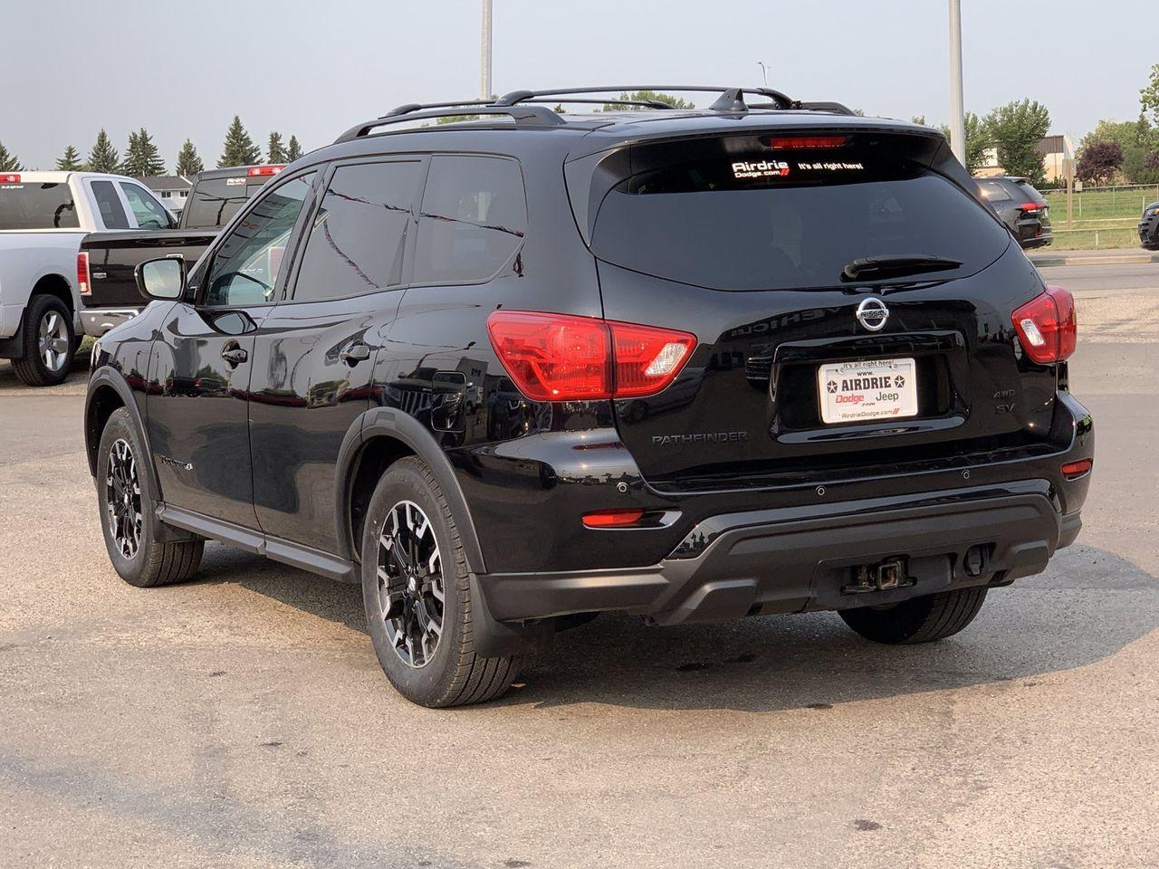 2020 Nissan Pathfinder SV-4