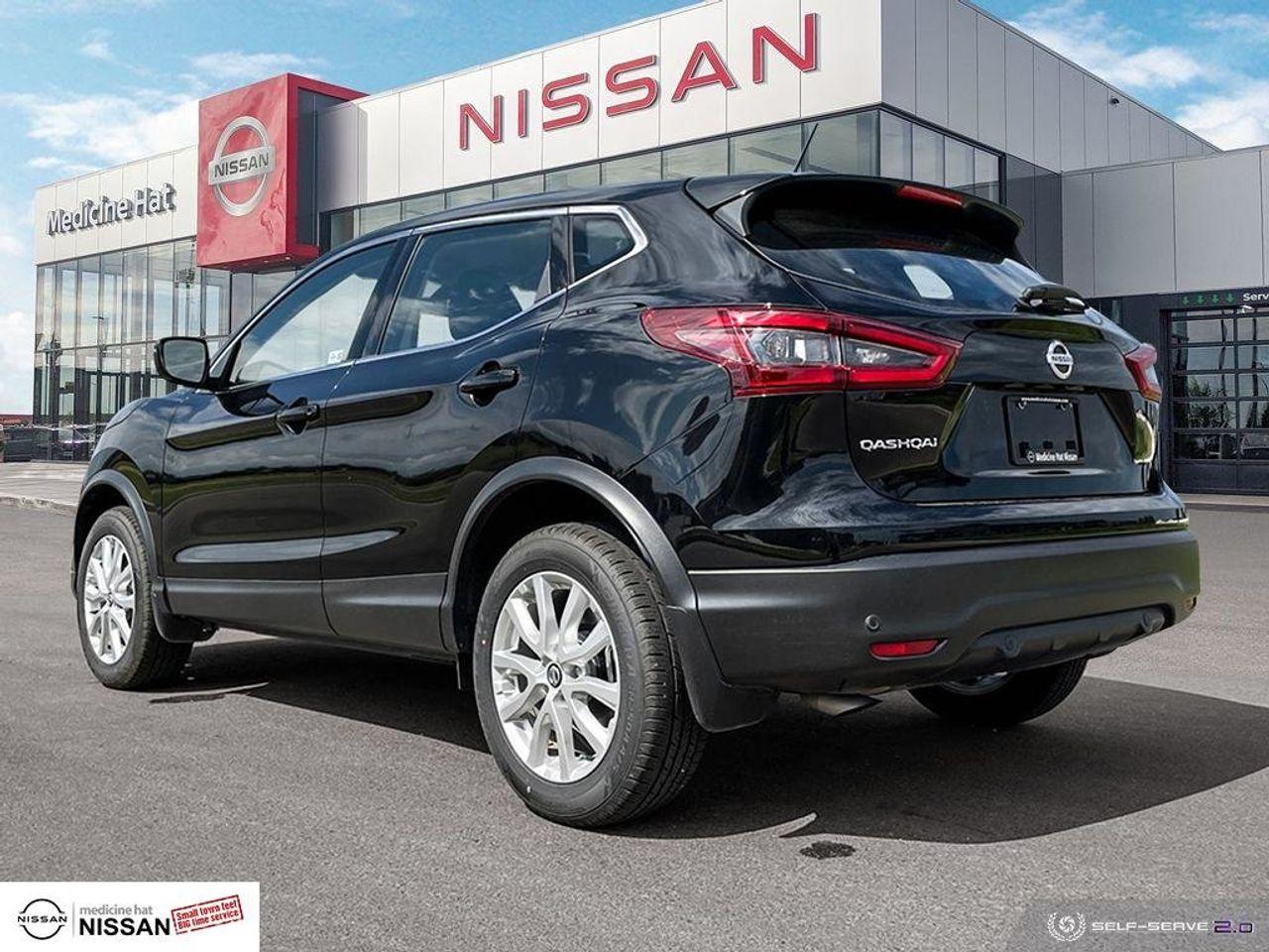 2020 Nissan Rogue Sport S-4