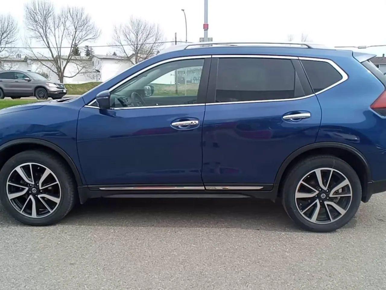2020 Nissan Rogue S-4