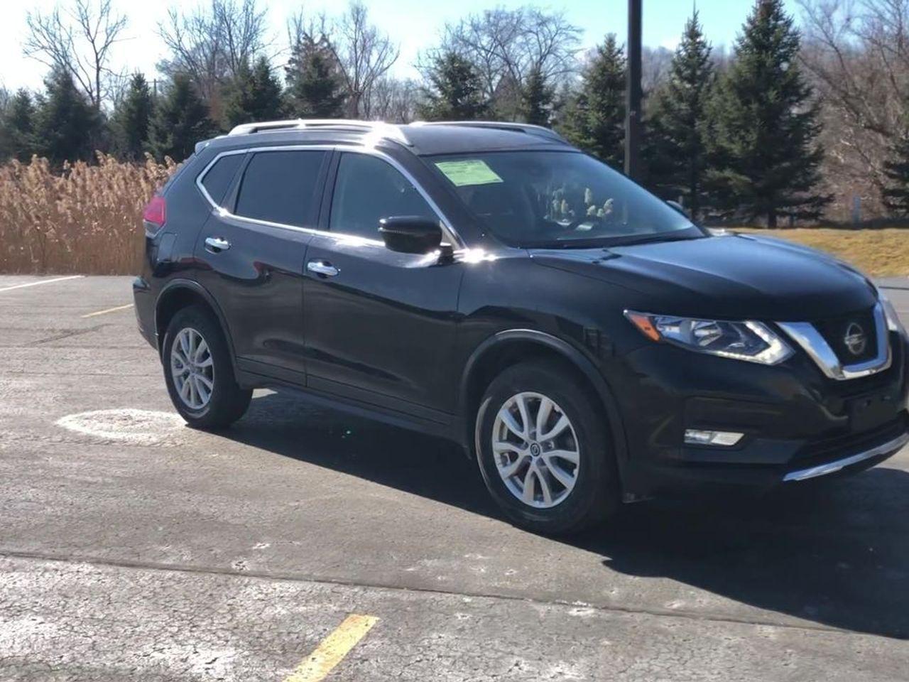 2020 Nissan Rogue S-1