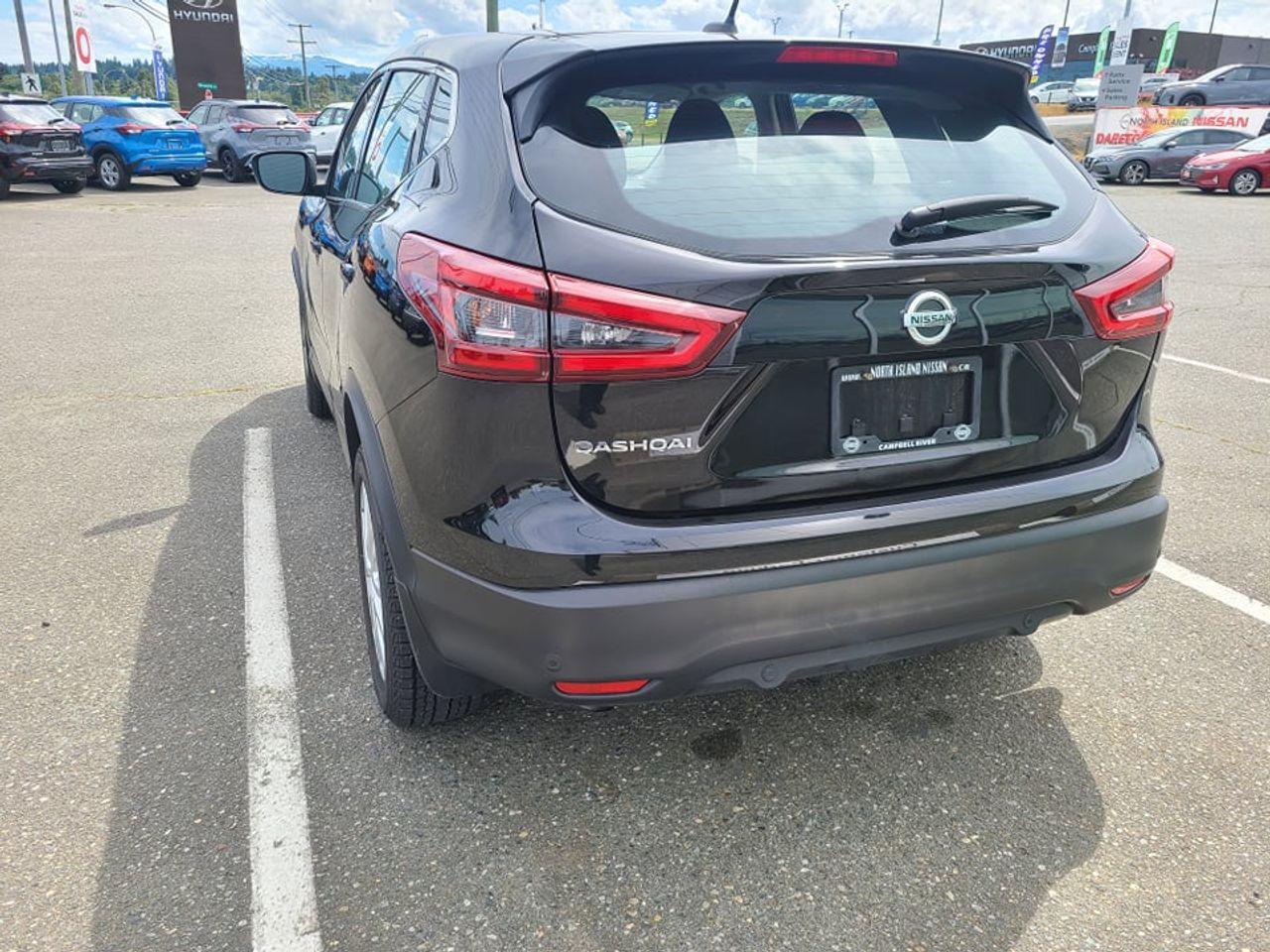 2020 Nissan Rogue S-1