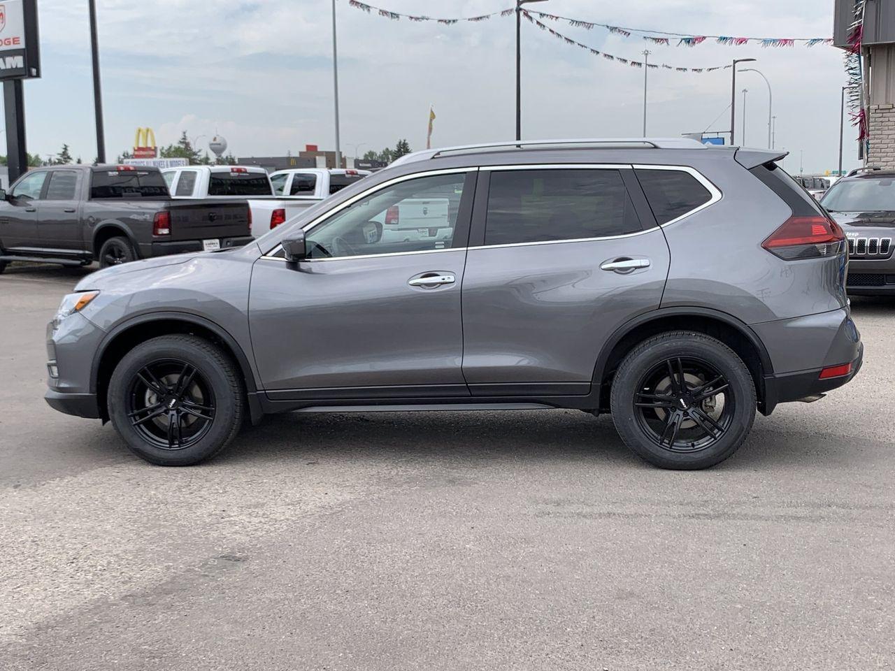 2020 Nissan Rogue S-4