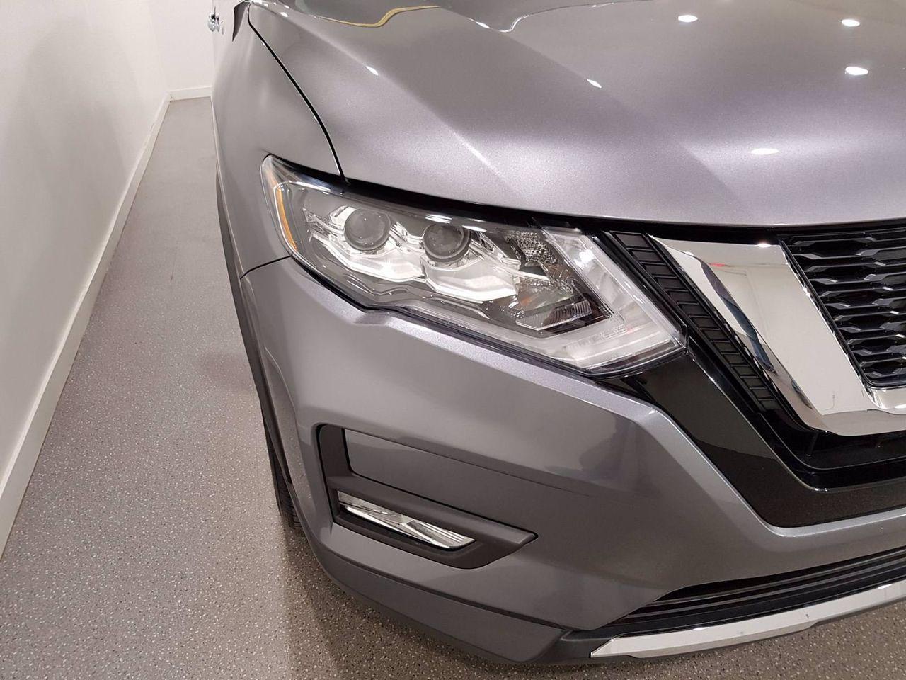 2020 Nissan Rogue S-3