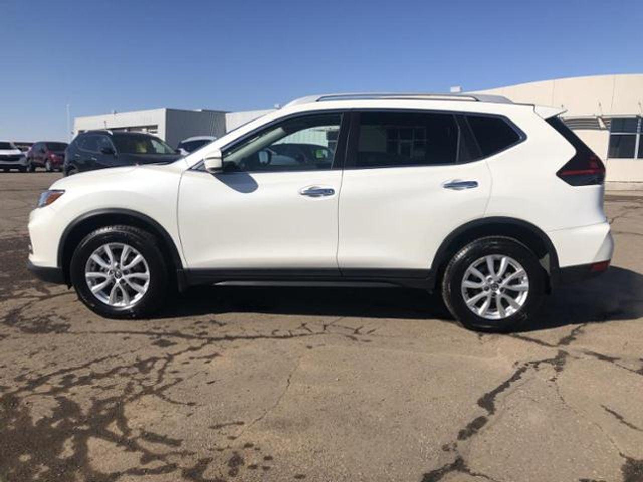 2020 Nissan Rogue S-1