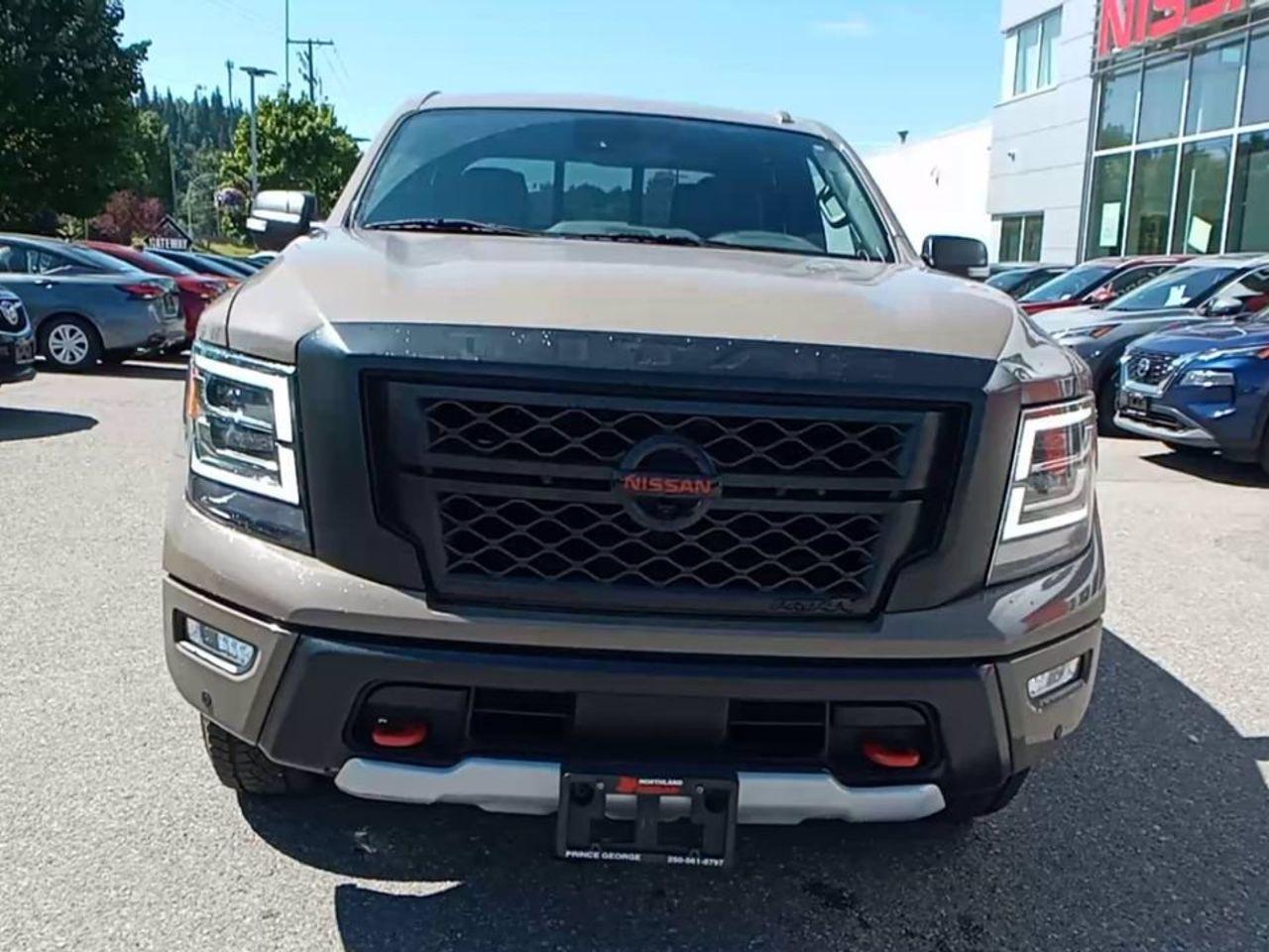2020 Nissan Titan -2
