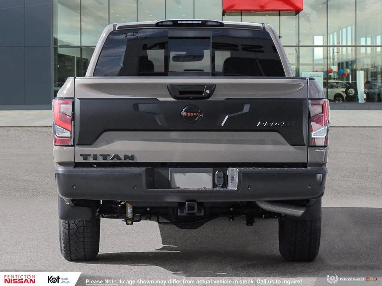 2020 Nissan Titan Platinum-4
