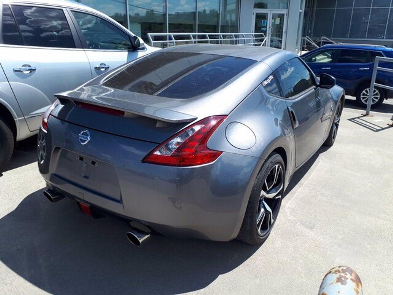 2020 Nissan Z 370Z-3