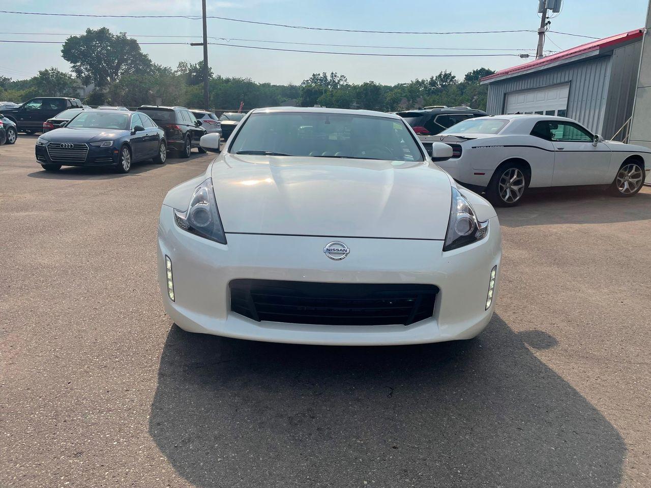 2020 Nissan Z 370Z-2