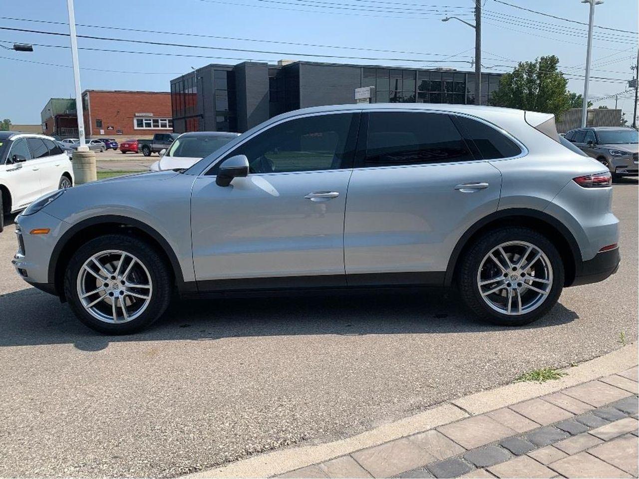 2020 Porsche Cayenne Base-3
