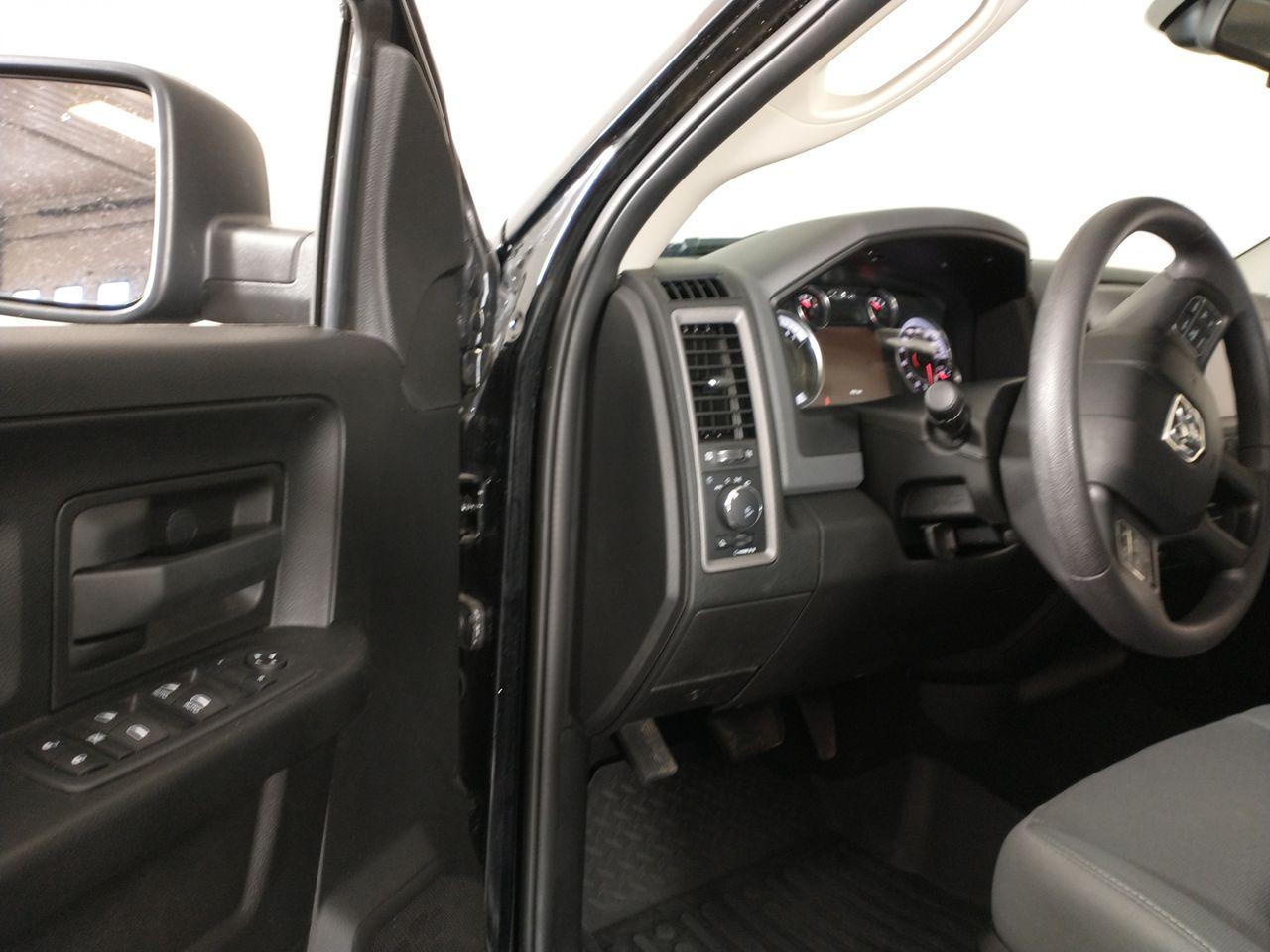 2020 Ram 1500 Classic -3