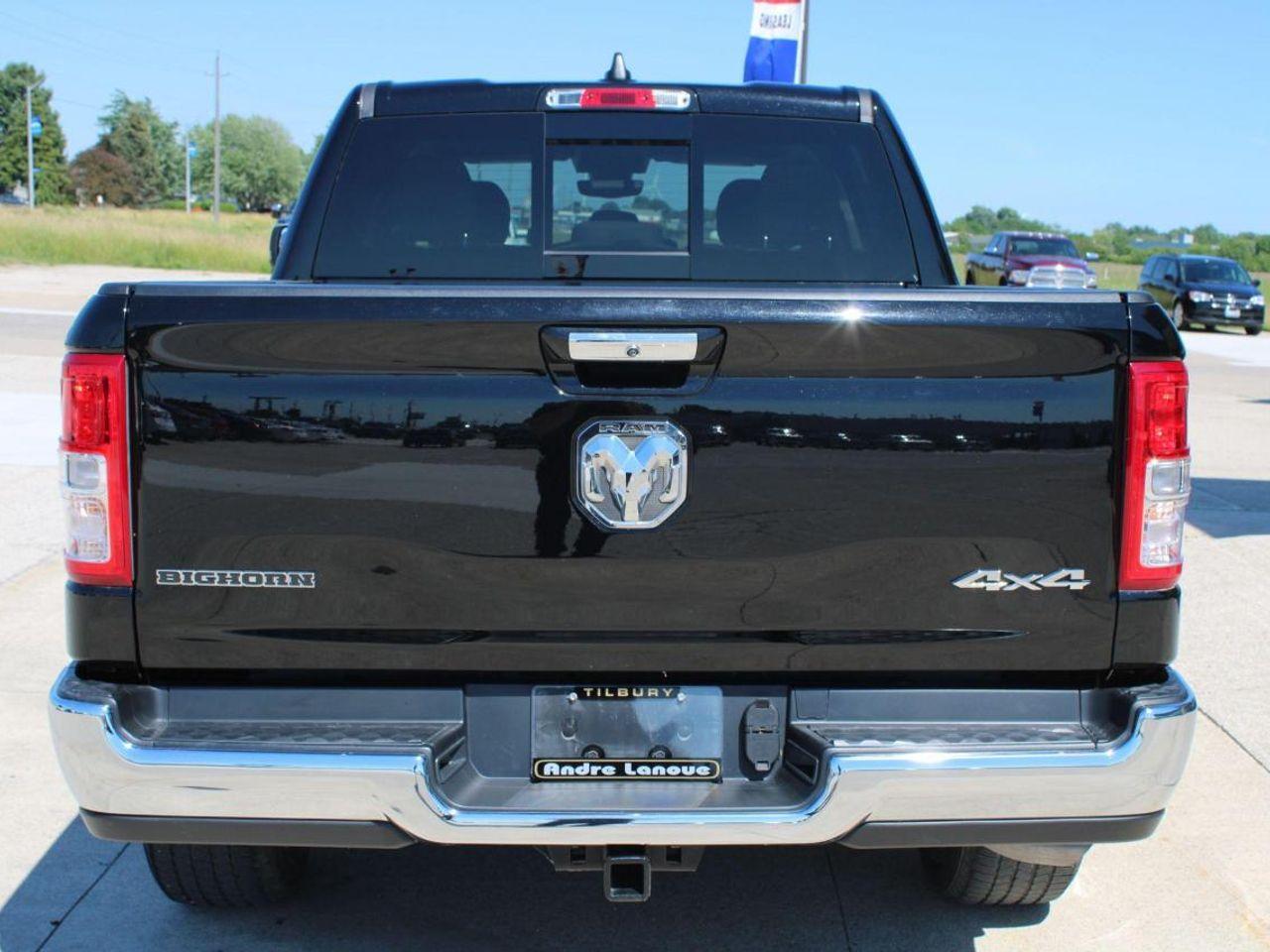 2020 Ram 1500 Big Horn-3